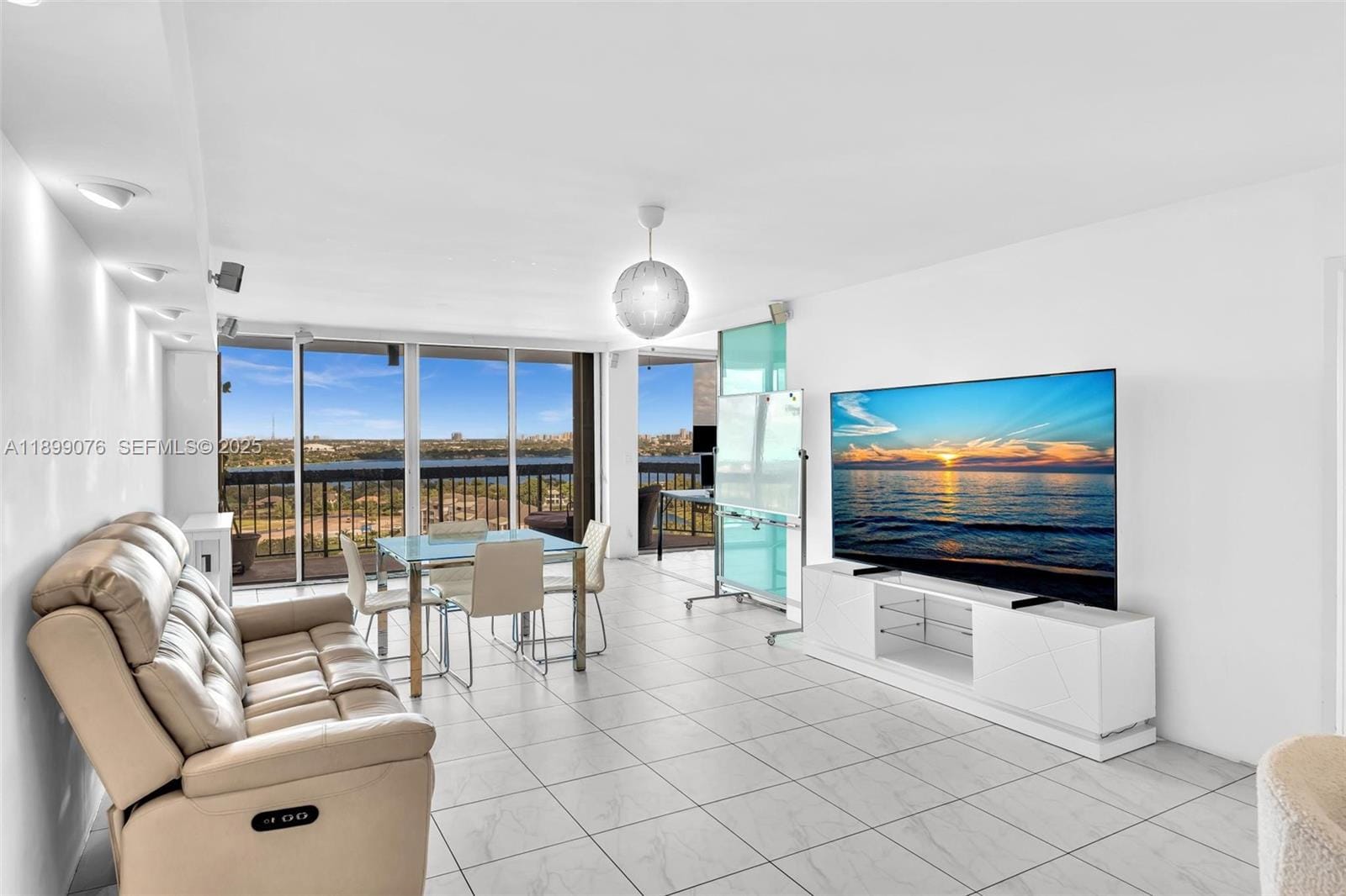 2425 Presidential Way 2003, West Palm Beach, FL 33401 photo 3