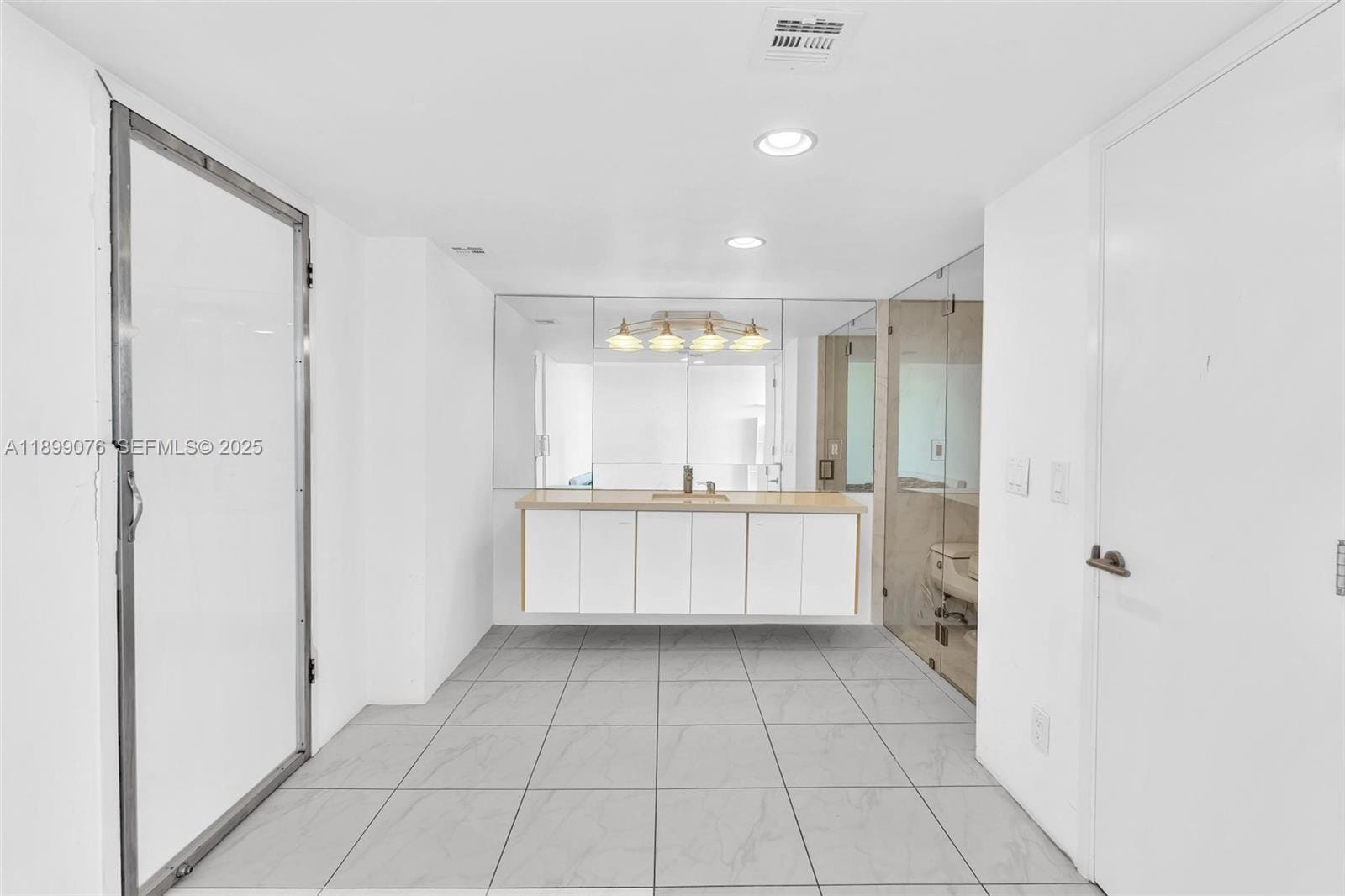 2425 Presidential Way 2003, West Palm Beach, FL 33401 photo 29