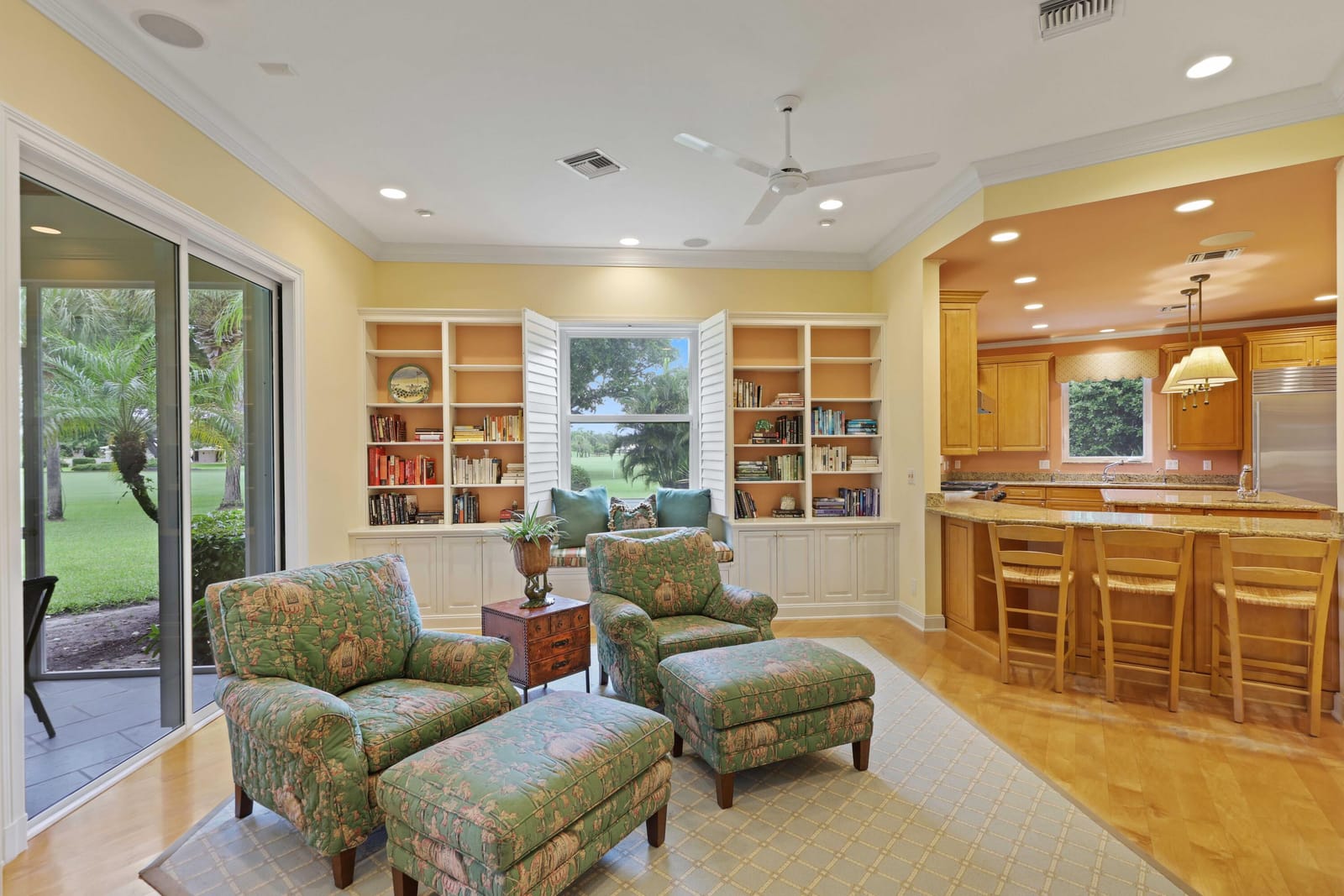 5 Country Road E A, Village of Golf, FL 33436 photo 15