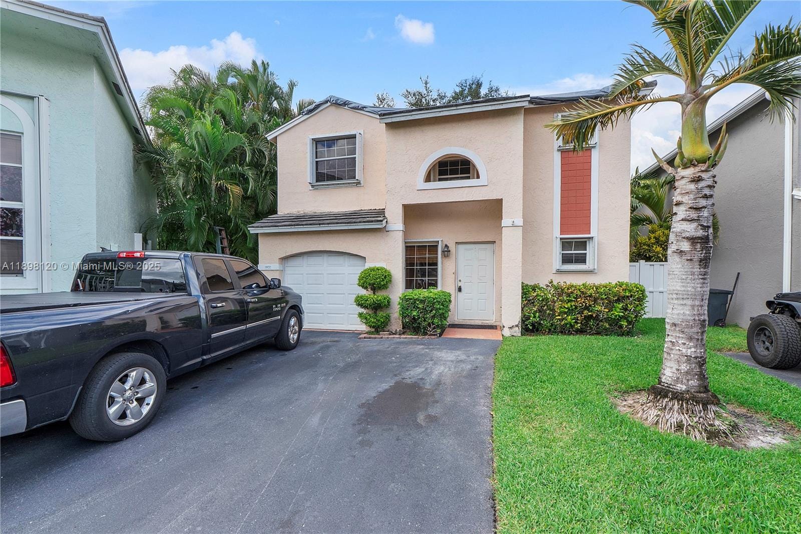 9870 NW 2nd Street, Plantation, FL 33324