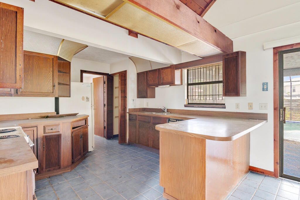 398 SW Ray Avenue — photo 4