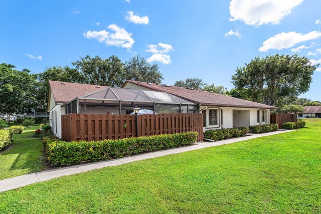 3766 Coco Loba Lane, sold in Oakwood Ii, Boynton Beach, FL