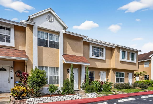 7232 Woodmont Avenue, sold in Jasmine AT Woodmont, Tamarac, FL