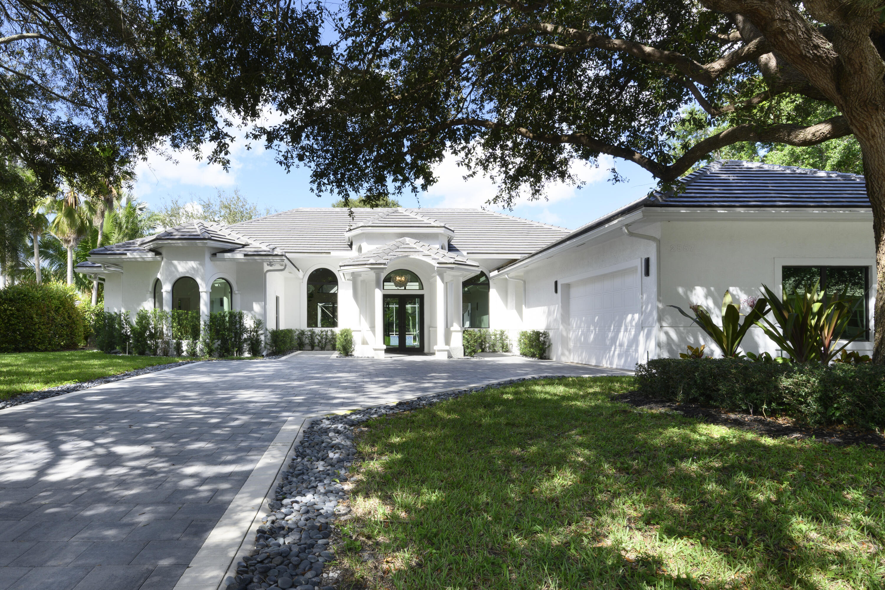 2557 Seminole Circle, West Palm Beach, FL 33409, West Palm Beach