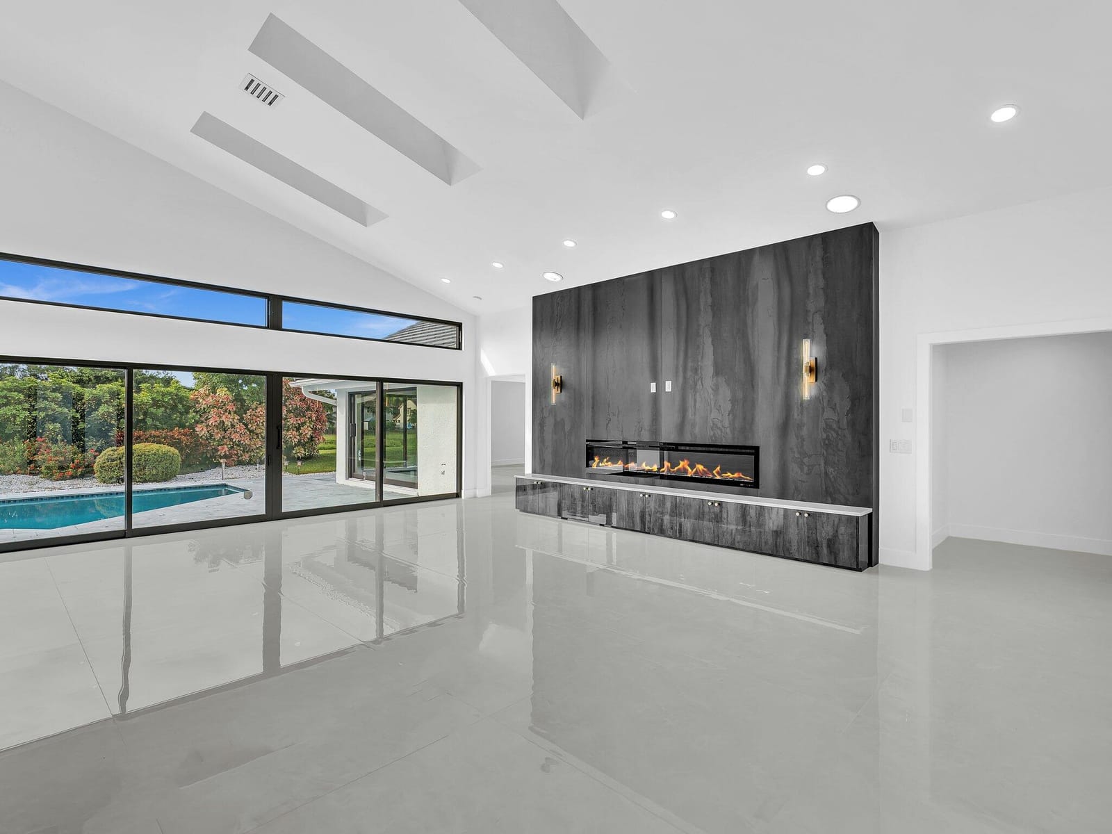 7160 Montrico Drive — photo 12