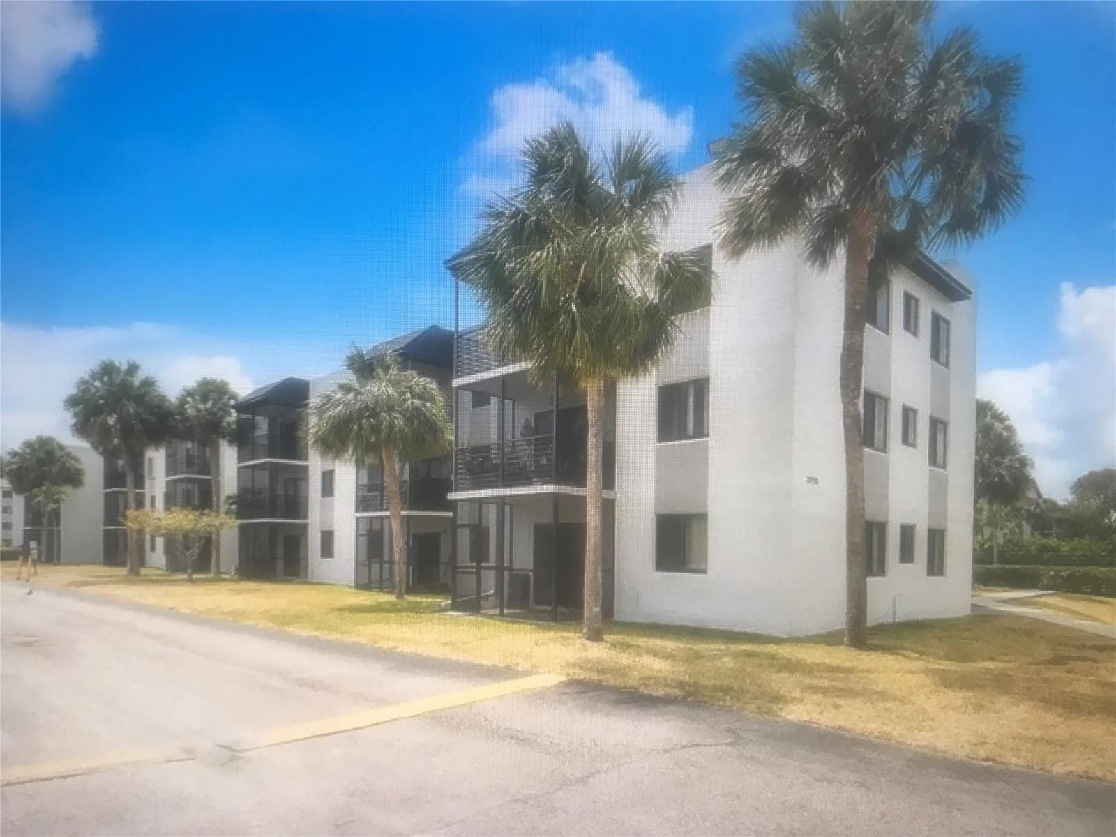 3710 N Pine Island Road 314, Sunrise, FL 33351