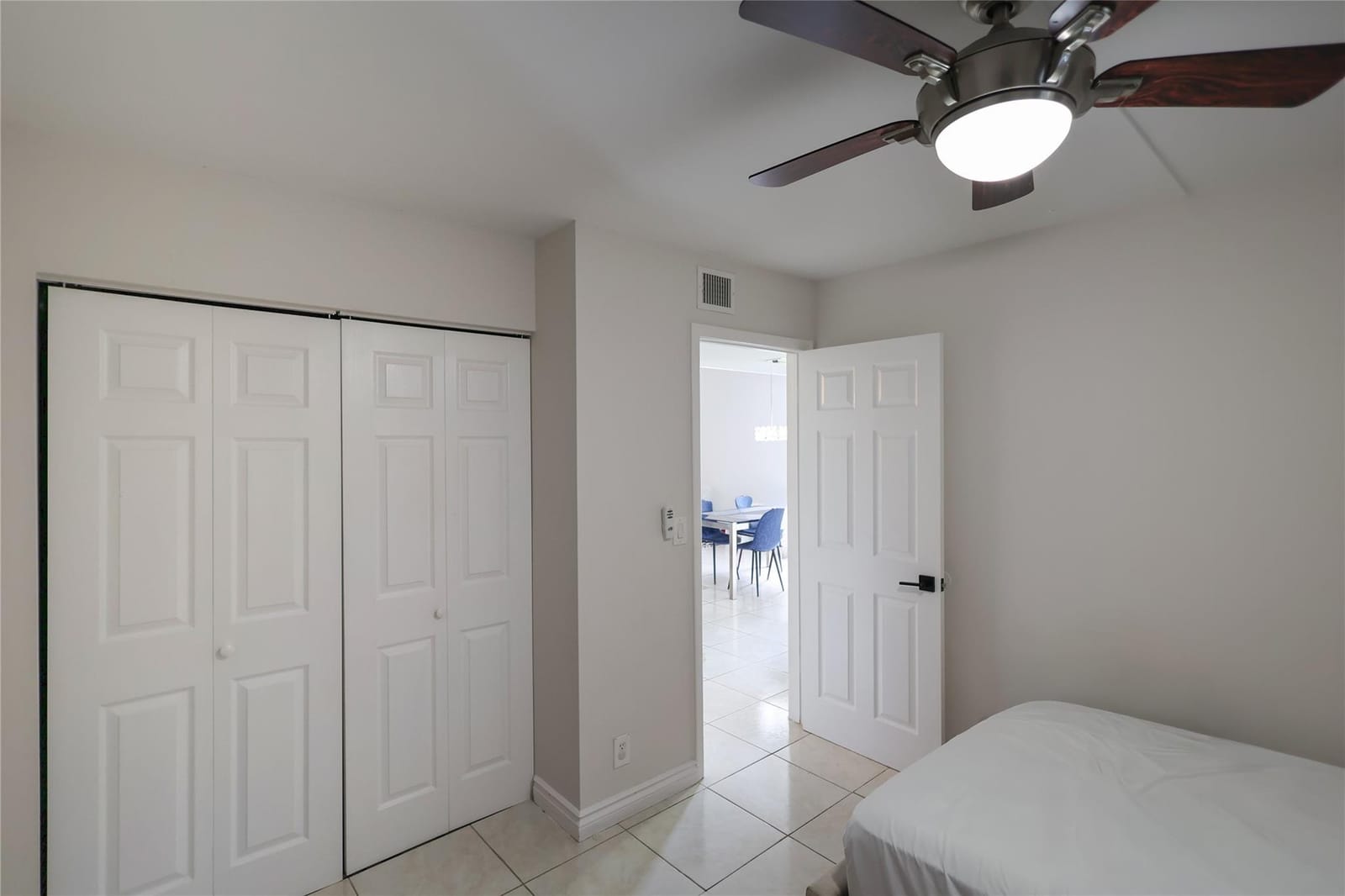 8725 Shadow Wood Boulevard 312, Coral Springs, FL 33071 photo 12