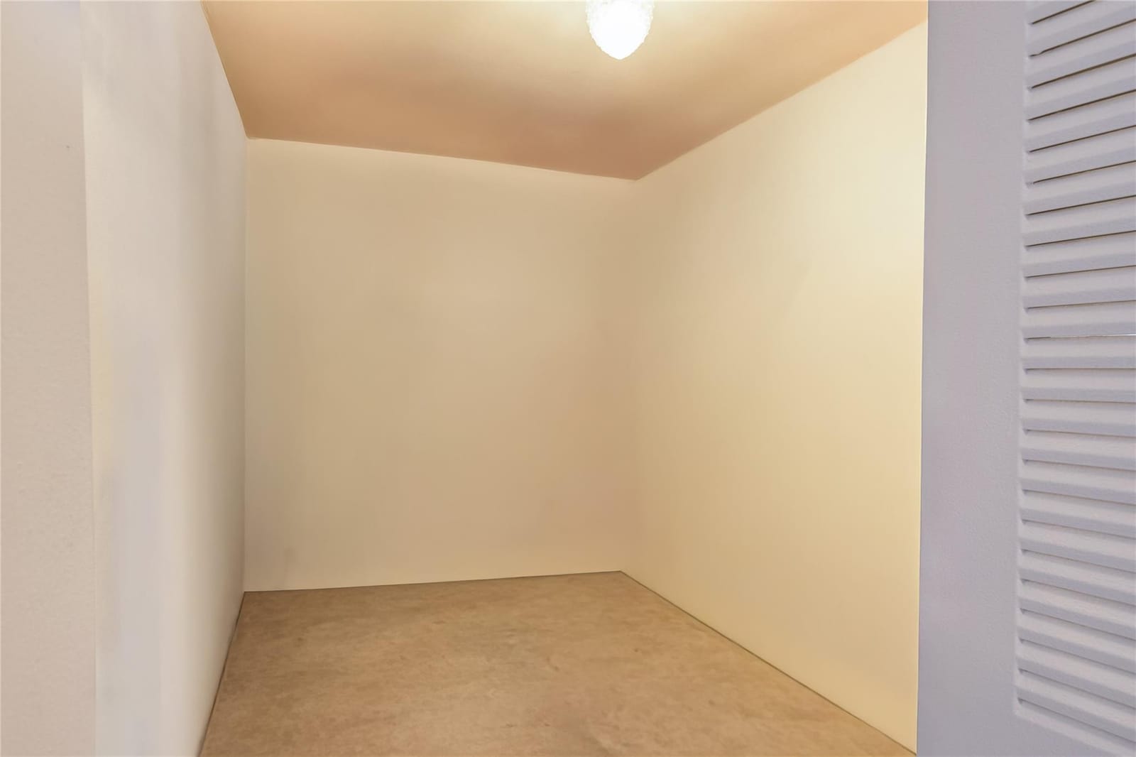 8725 Shadow Wood Boulevard 312, Coral Springs, FL 33071 photo 8