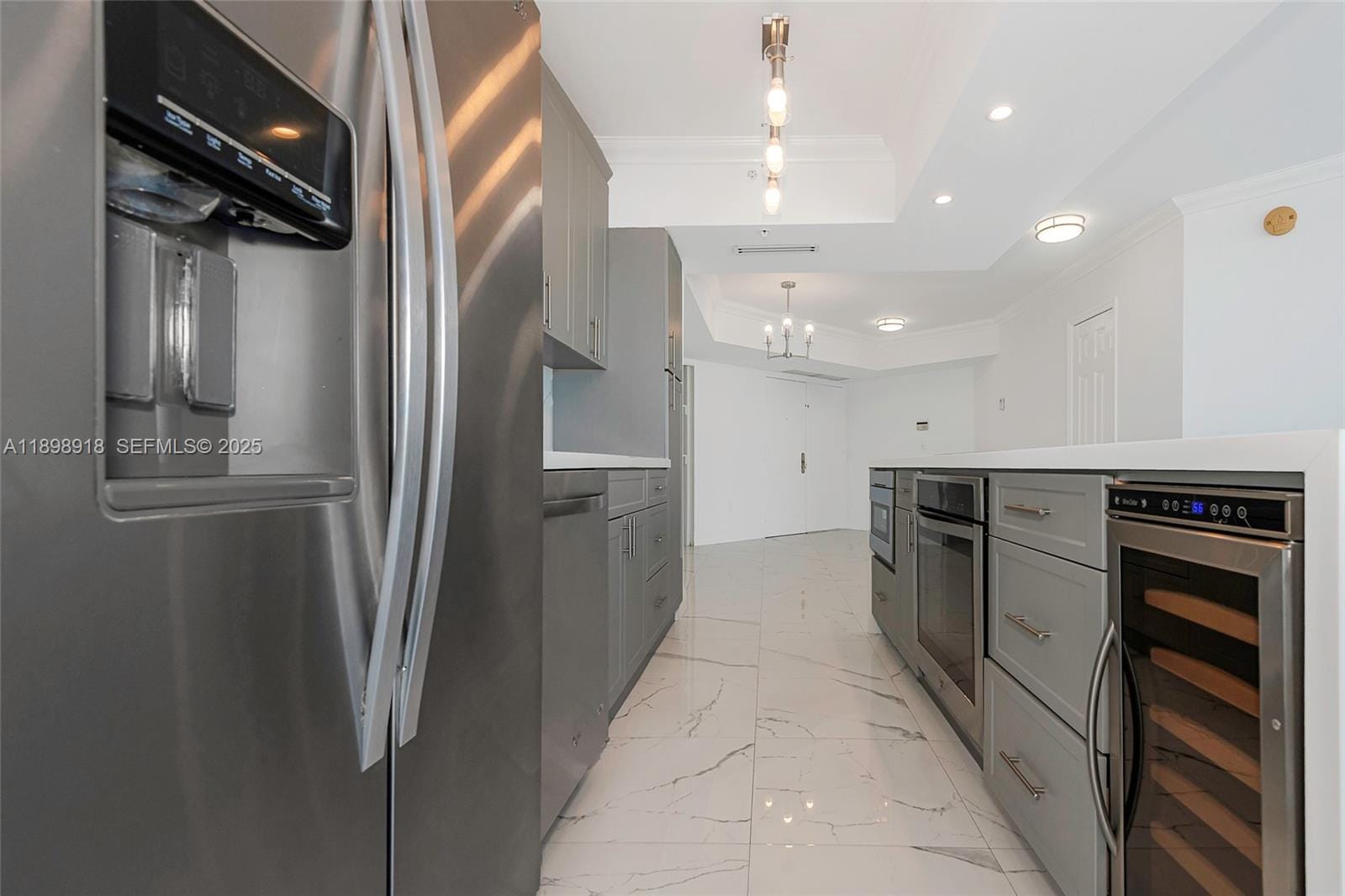 6301 Collins Avenue 1107, Miami Beach, FL 33141 photo 21