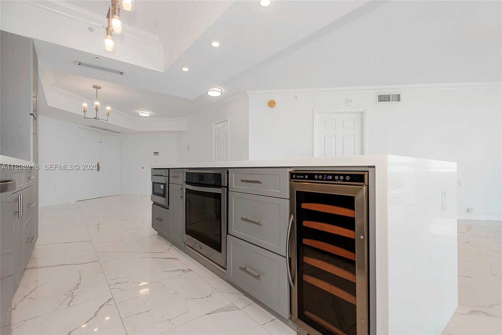 6301 Collins Avenue 1107, Miami Beach, FL 33141 photo 22