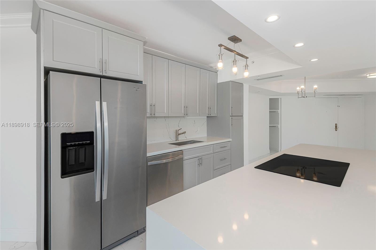 6301 Collins Avenue 1107, Miami Beach, FL 33141 photo 23