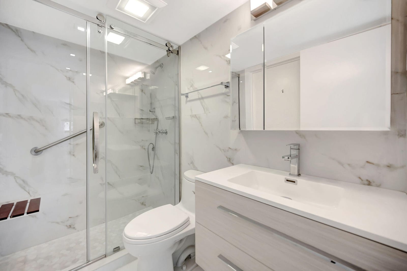 540 Brickell Key Drive 919, Miami, FL 33131 photo 15