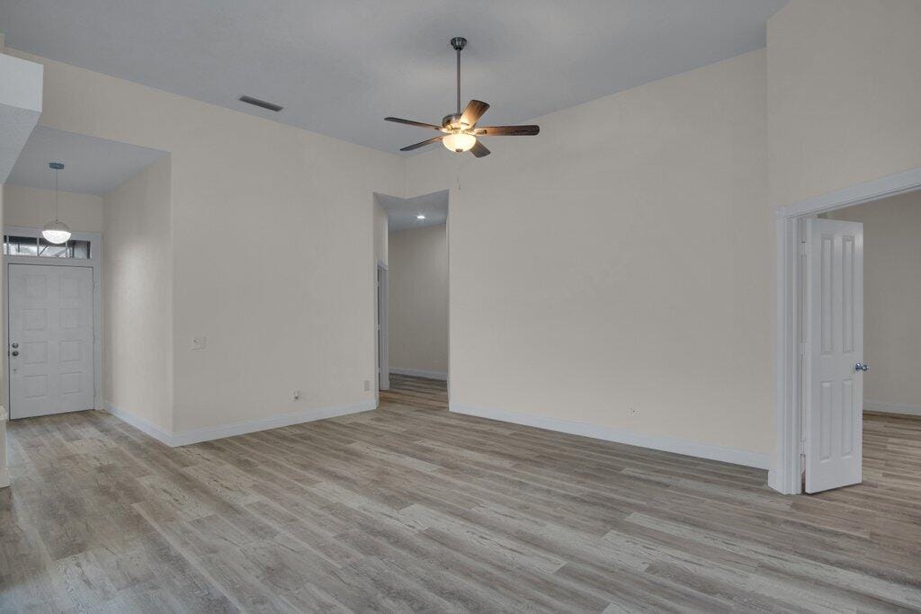 324 NW Bentley Circle, Port St. Lucie, FL 34986 photo 20