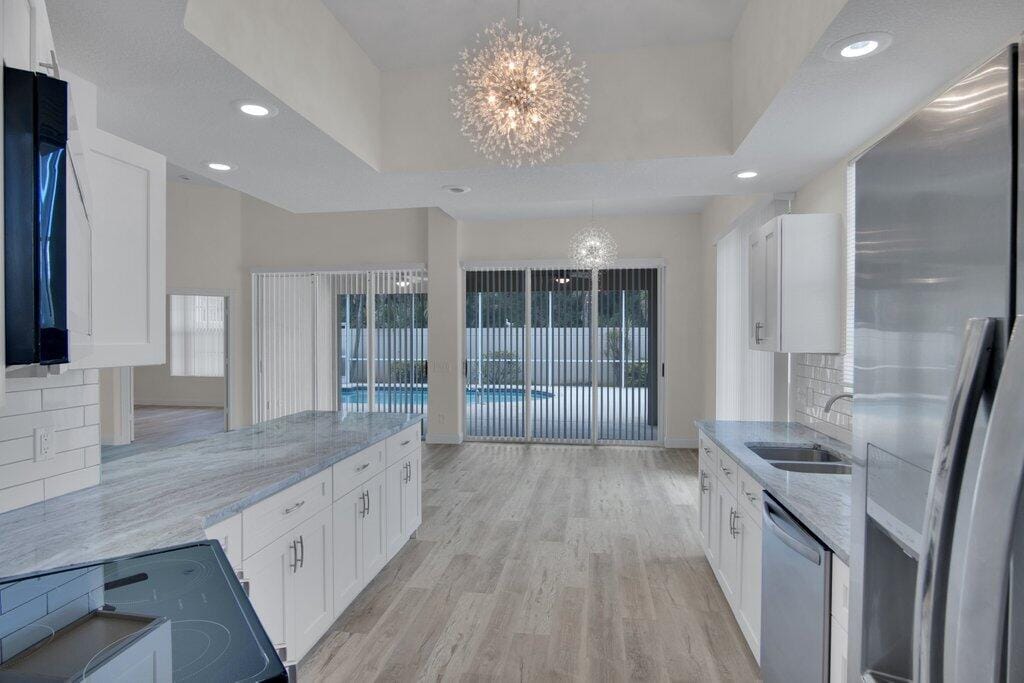 324 NW Bentley Circle, Port St. Lucie, FL 34986 photo 8