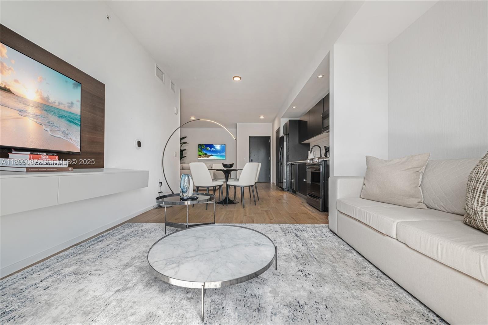 398 NE 5th Street 3017, Miami, FL 33132 photo 13