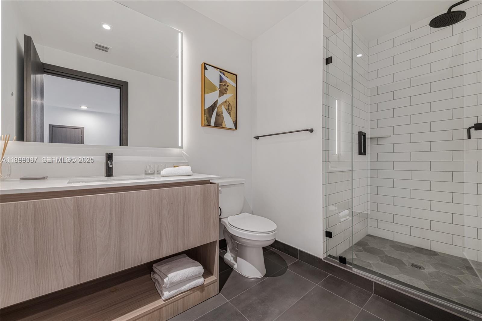 398 NE 5th Street 3017, Miami, FL 33132 photo 14