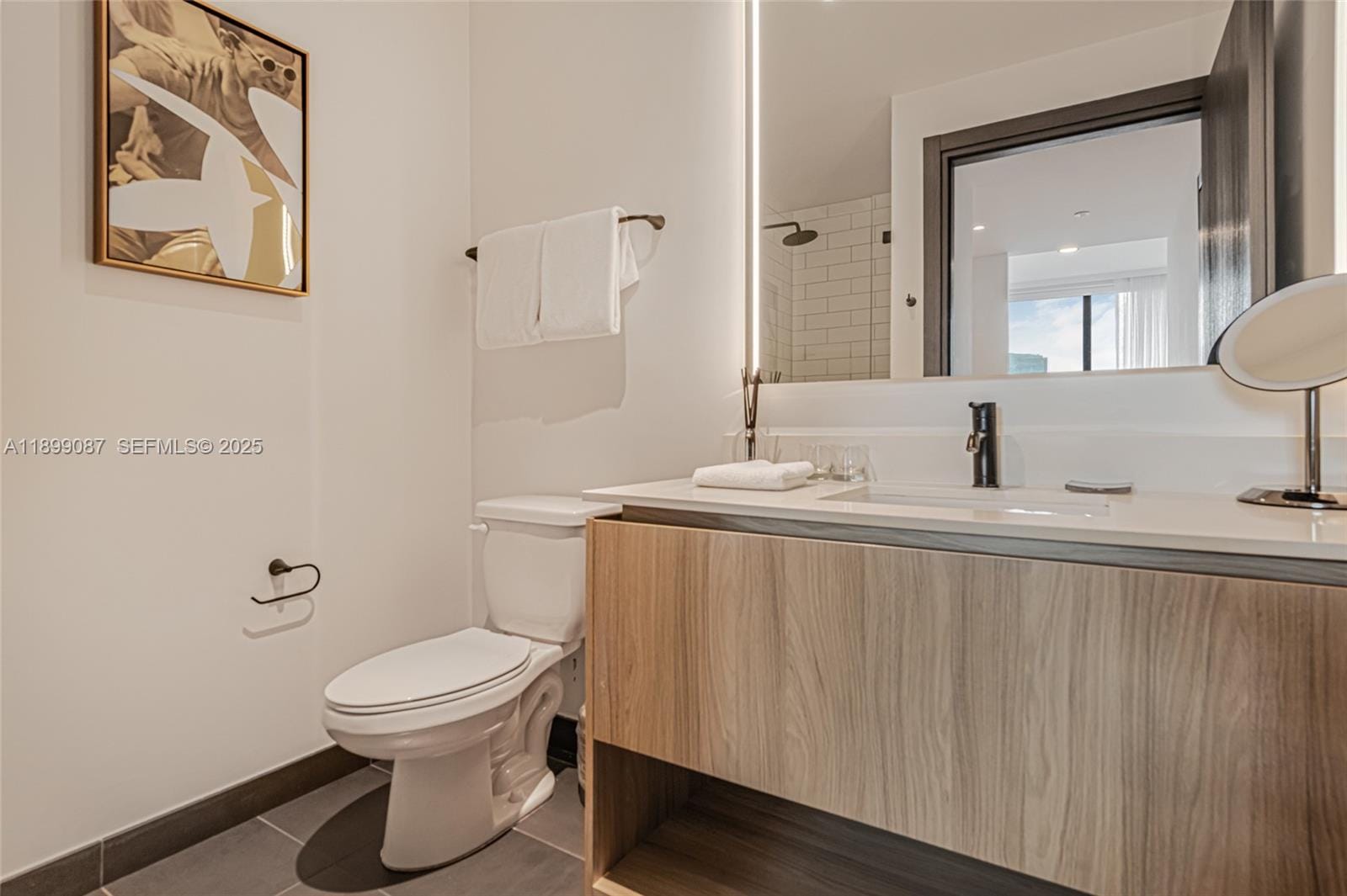 398 NE 5th Street 3017, Miami, FL 33132 photo 21