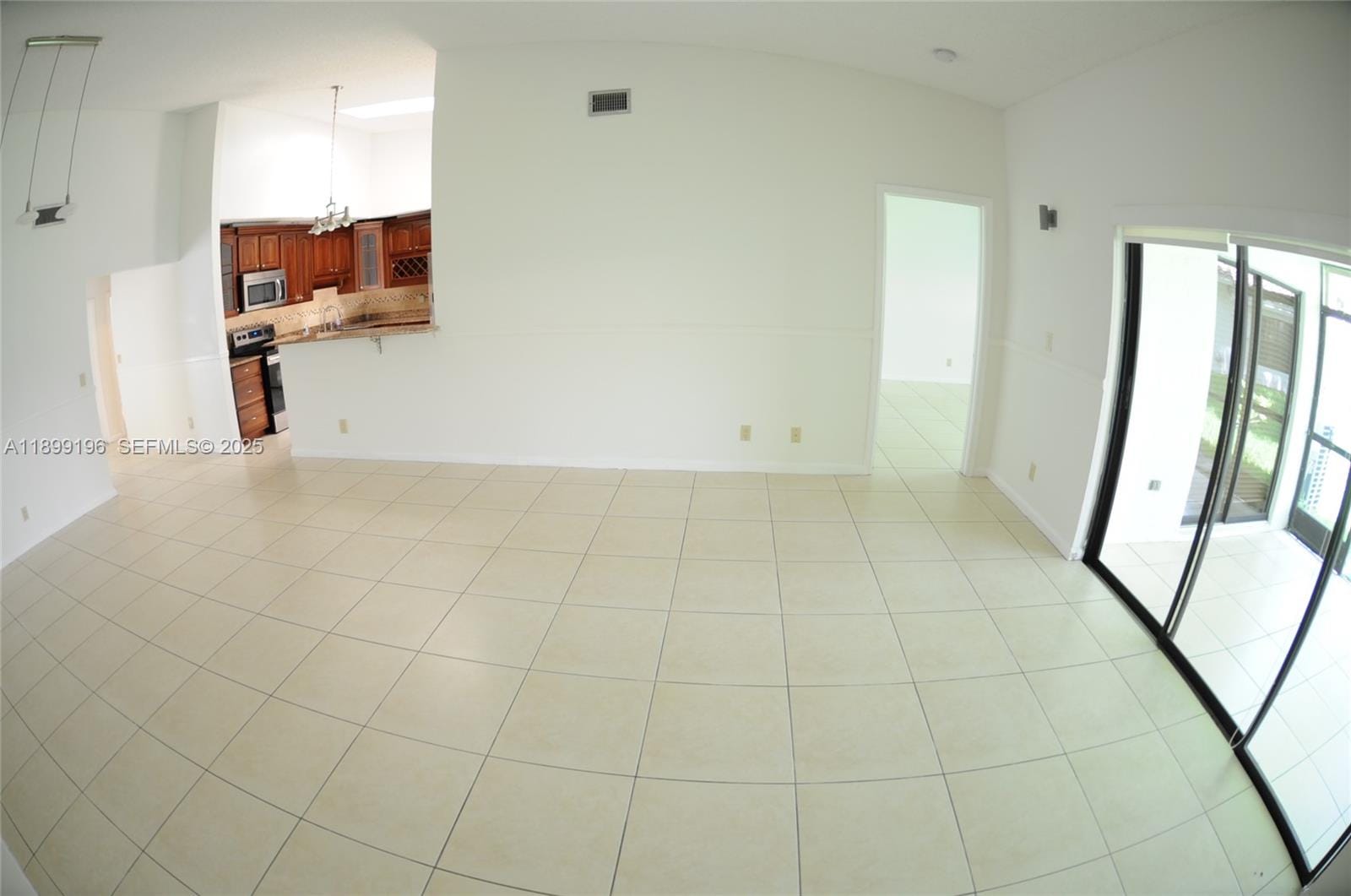 21240 Harbor Way 285-28 — photo 8