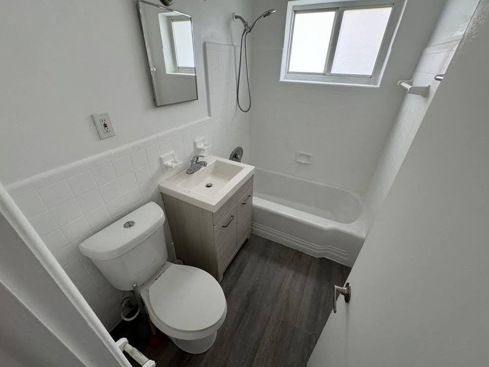 903 NE 7th Street — photo 4
