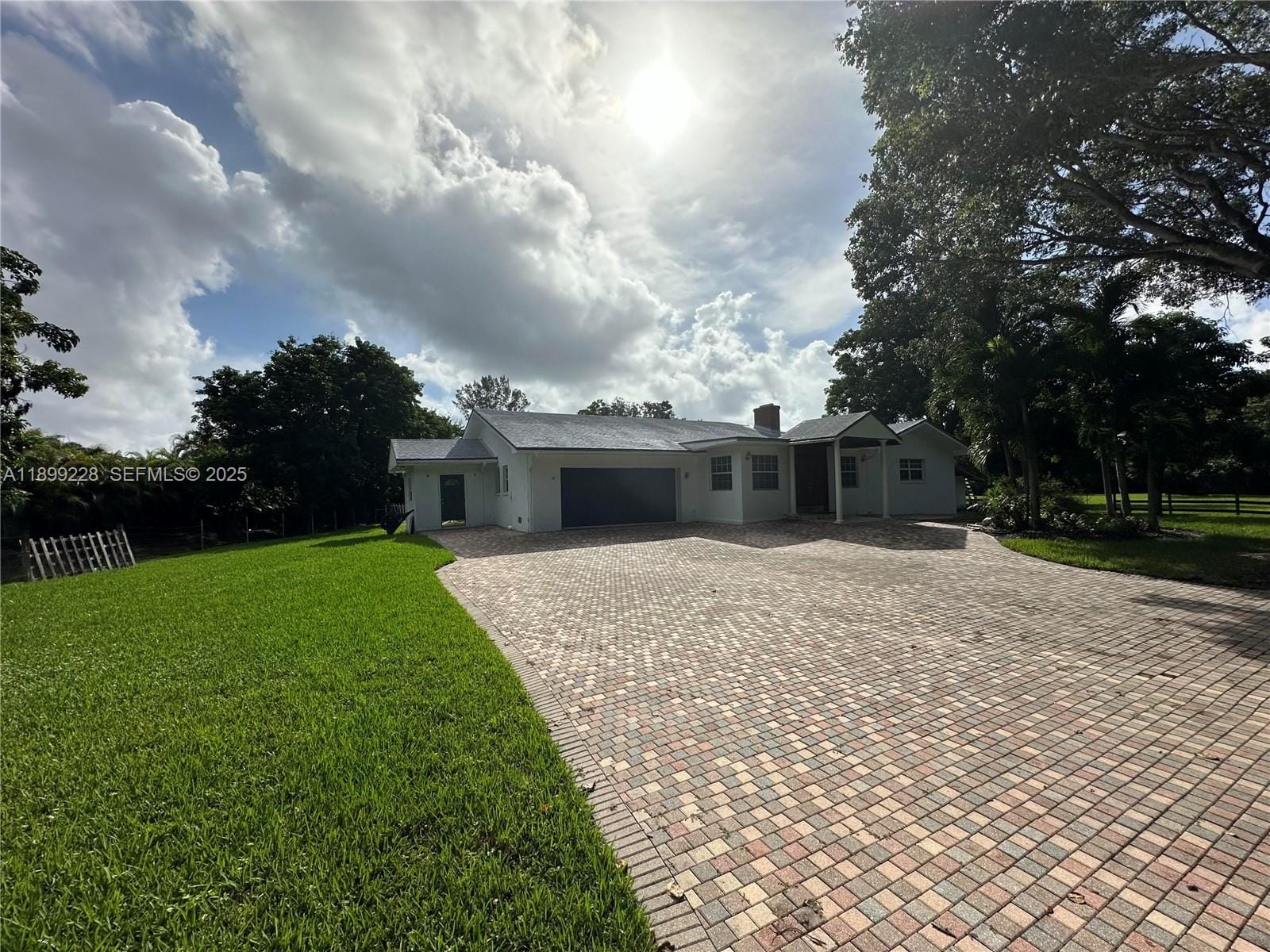 6300 SW 181st Lane, Southwest Ranches, FL 33331