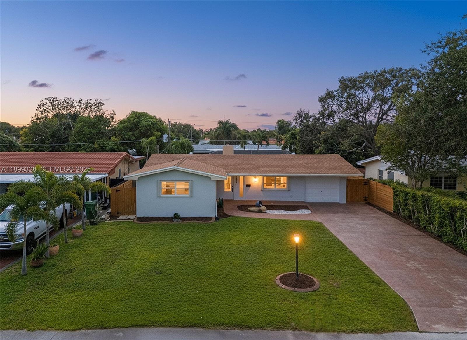 8860 NW 15th Street, Pembroke Pines, FL 33024