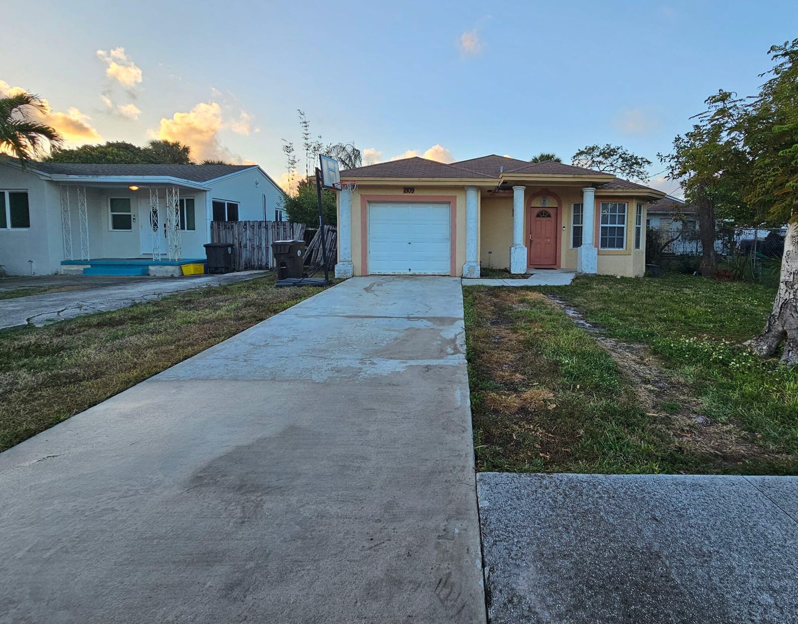 2109 Dock Street, West Palm Beach, FL 33401 photo 3