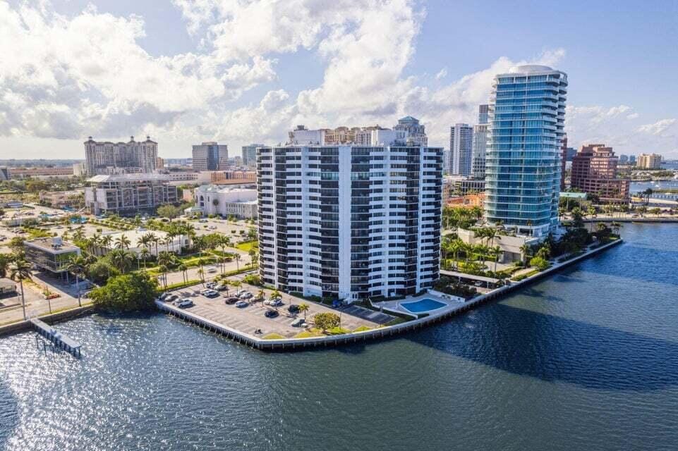 1200 S Flagler Drive 504 — photo 12