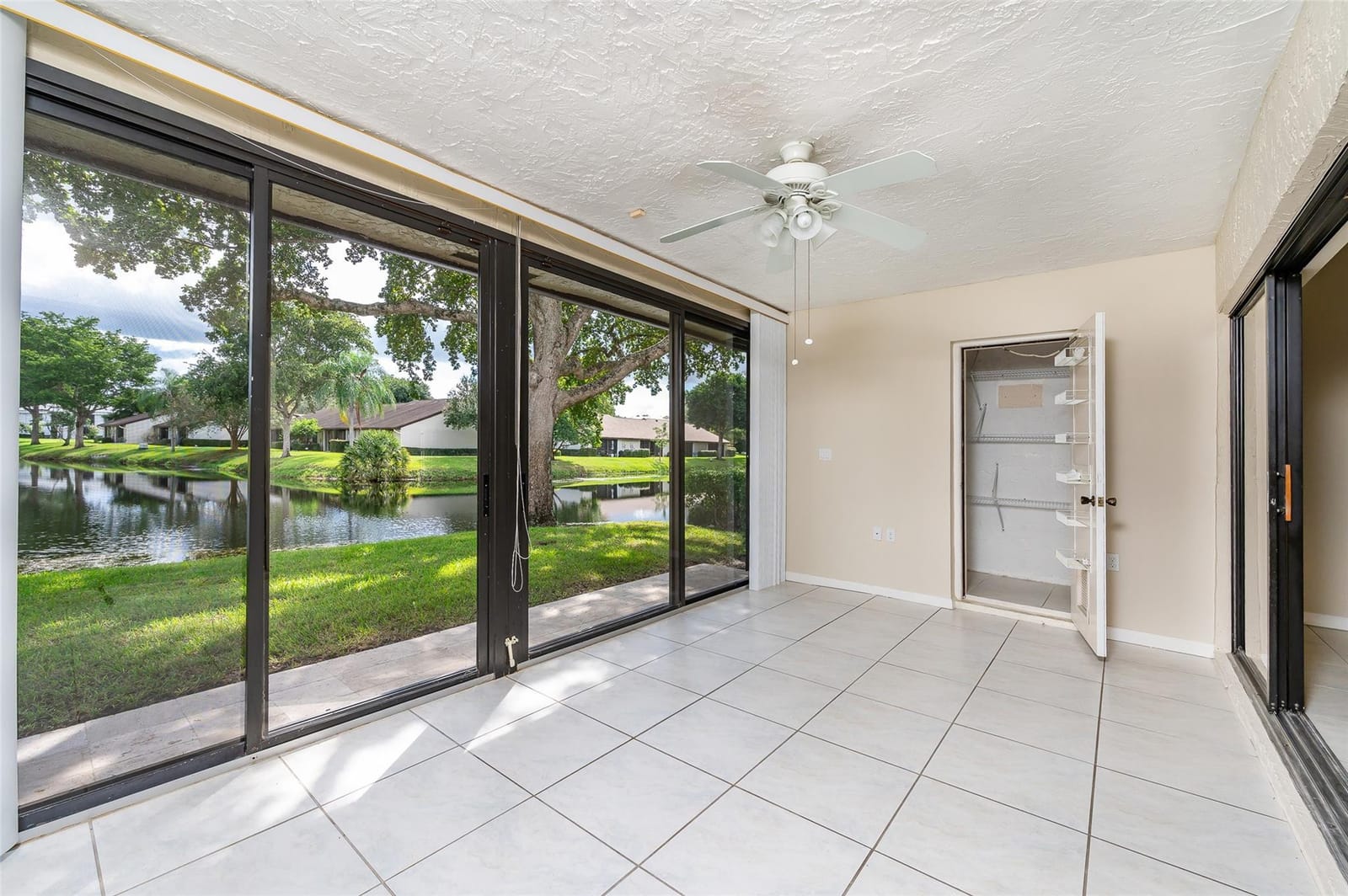 3272 Carambola Circle 3272 — photo 12