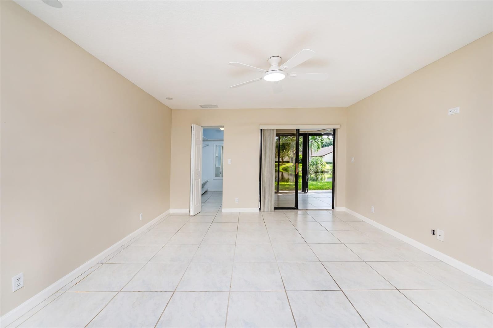 3272 Carambola Circle 3272, Coconut Creek, FL 33066 photo 28