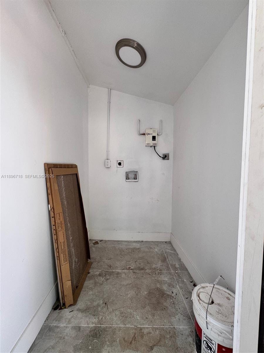2511 Atlantic Avenue, Opa-Locka, FL 33054 photo 13