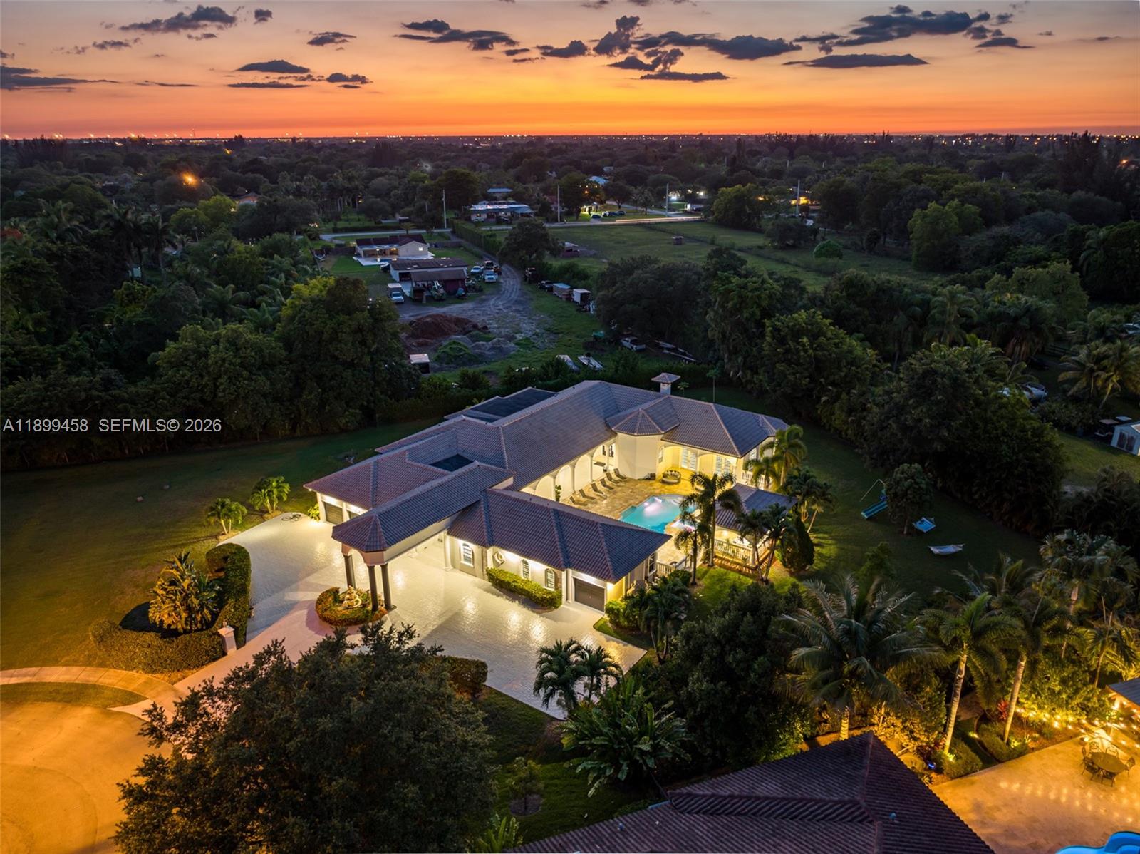 13751 Pine Meadow Court, Davie, FL 33325 photo 4