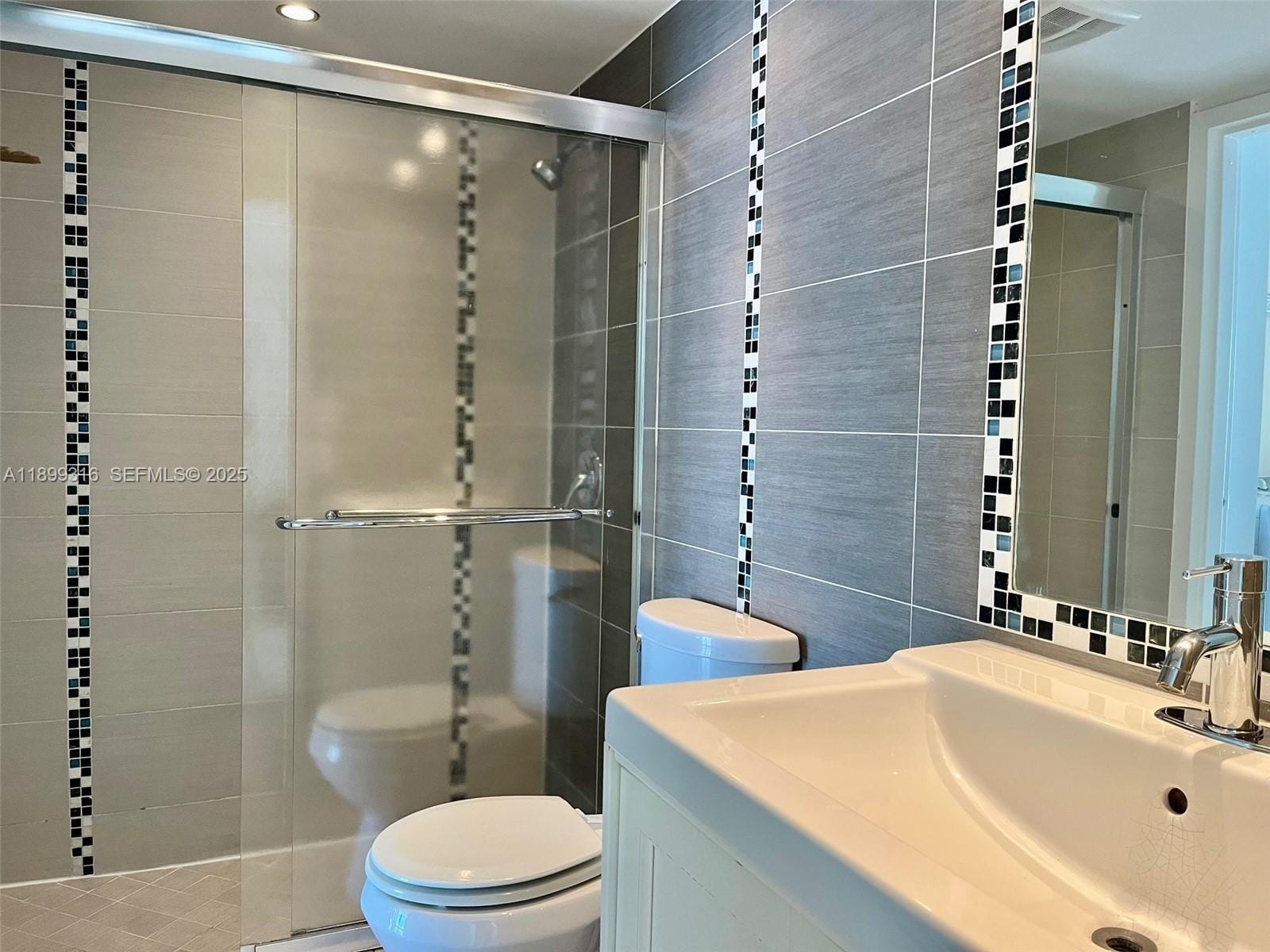 7601 E Treasure Drive 2308, North Bay Village, FL 33141 photo 13