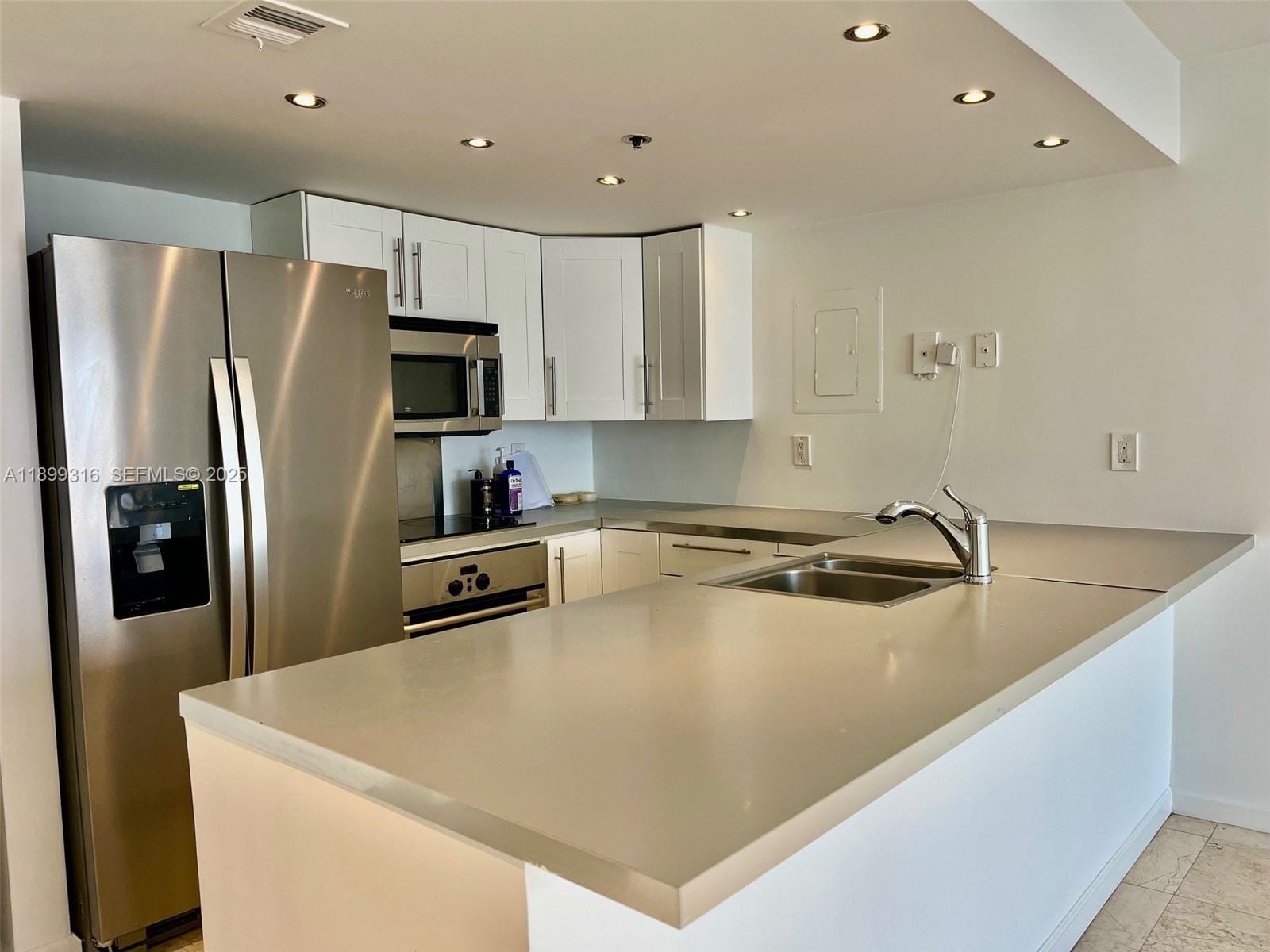 7601 E Treasure Drive 2308, North Bay Village, FL 33141 photo 14