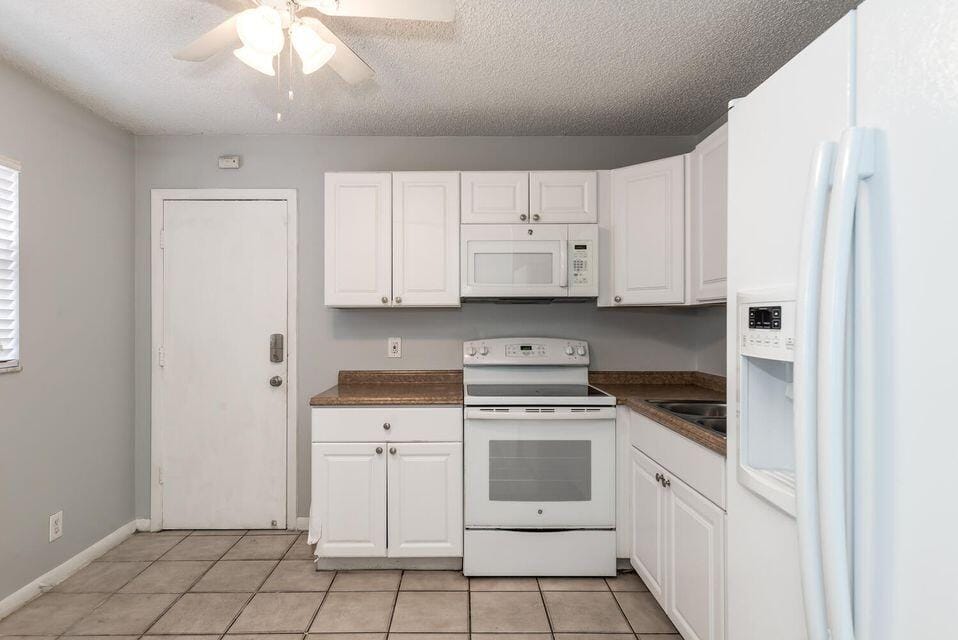 5692 SW Stonington Way SW 5692 — photo 3