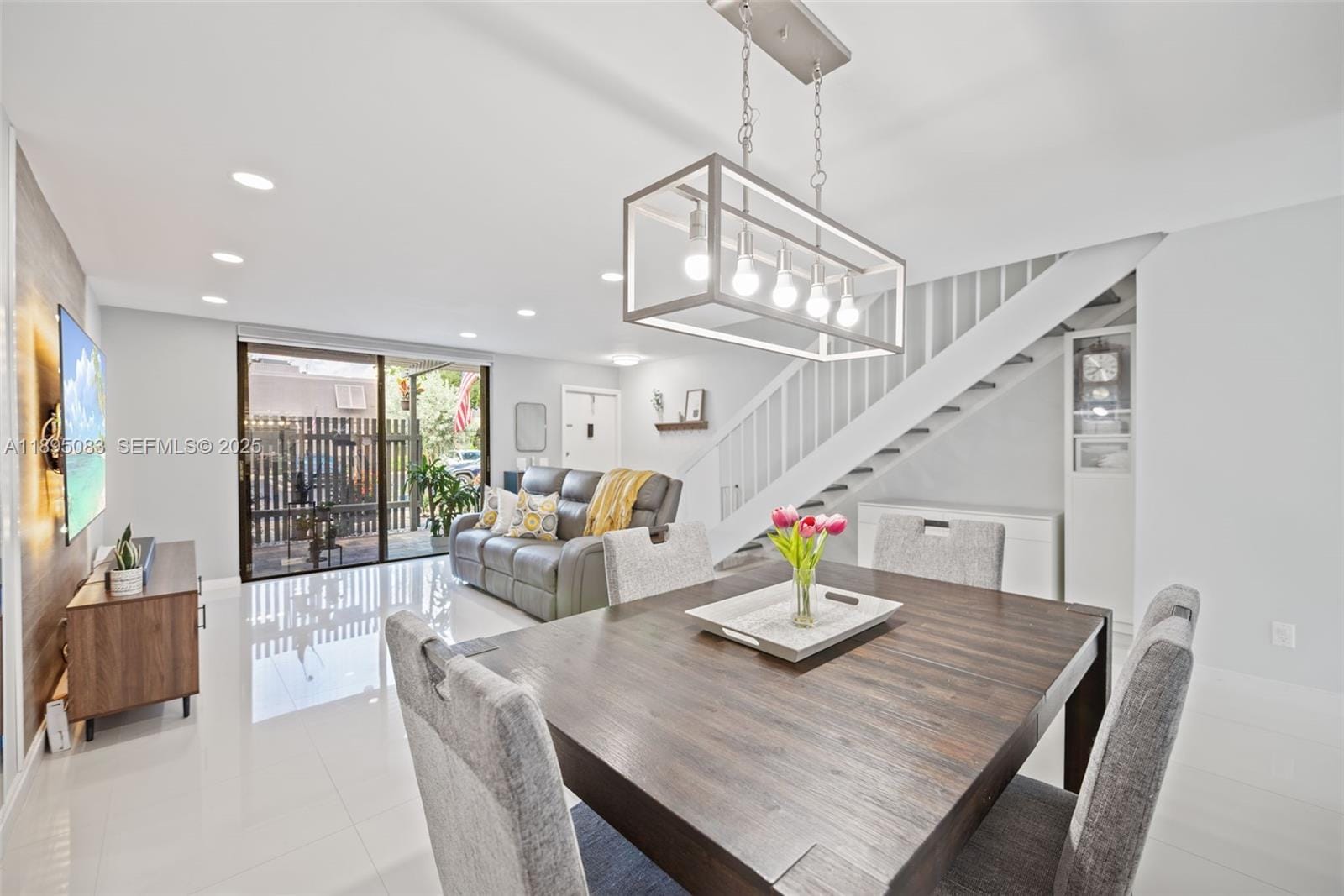11318 NW 16th Street — photo 9
