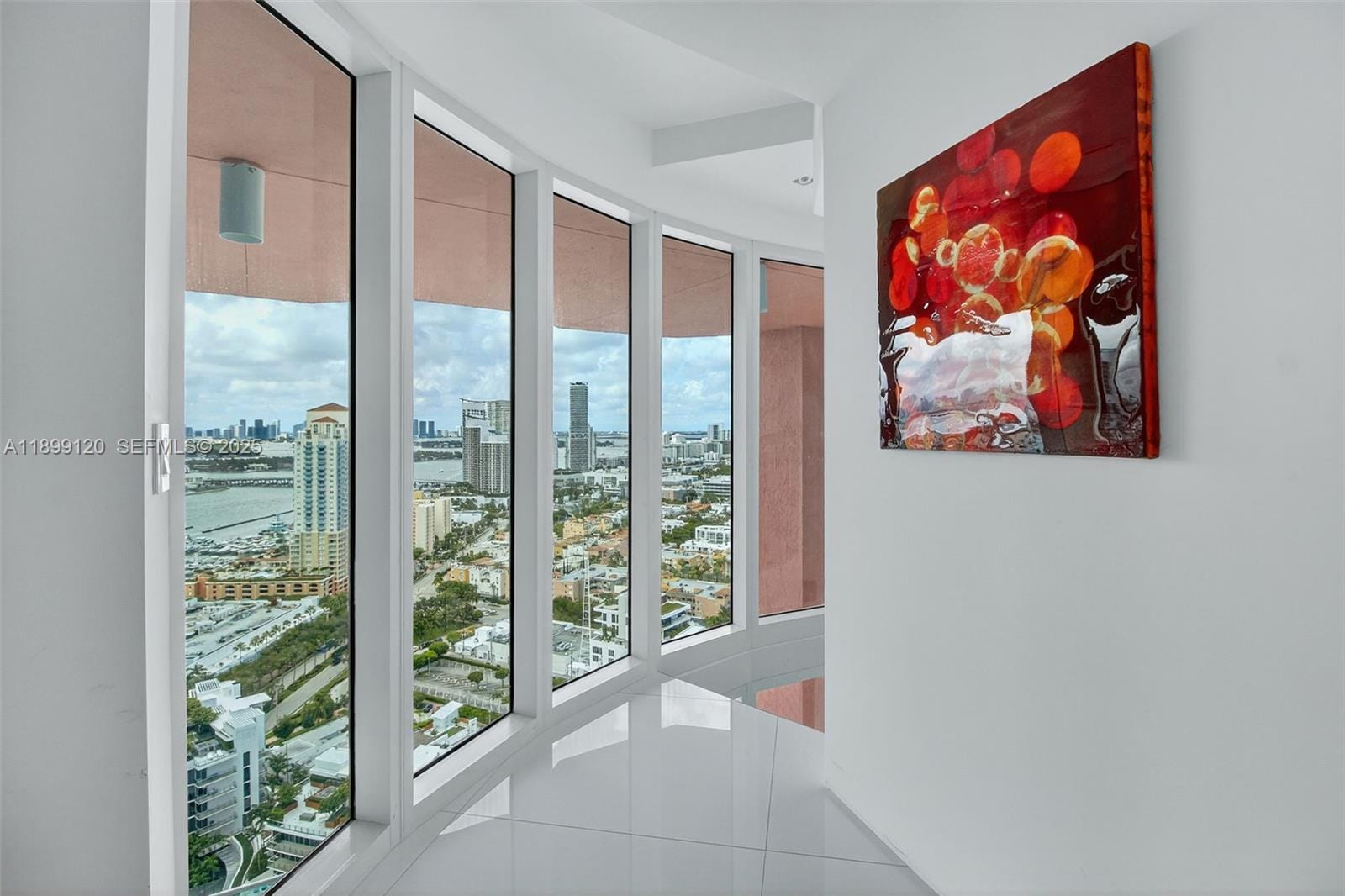 300 S Pointe Drive TH-3105, Miami Beach, FL 33139 photo 22