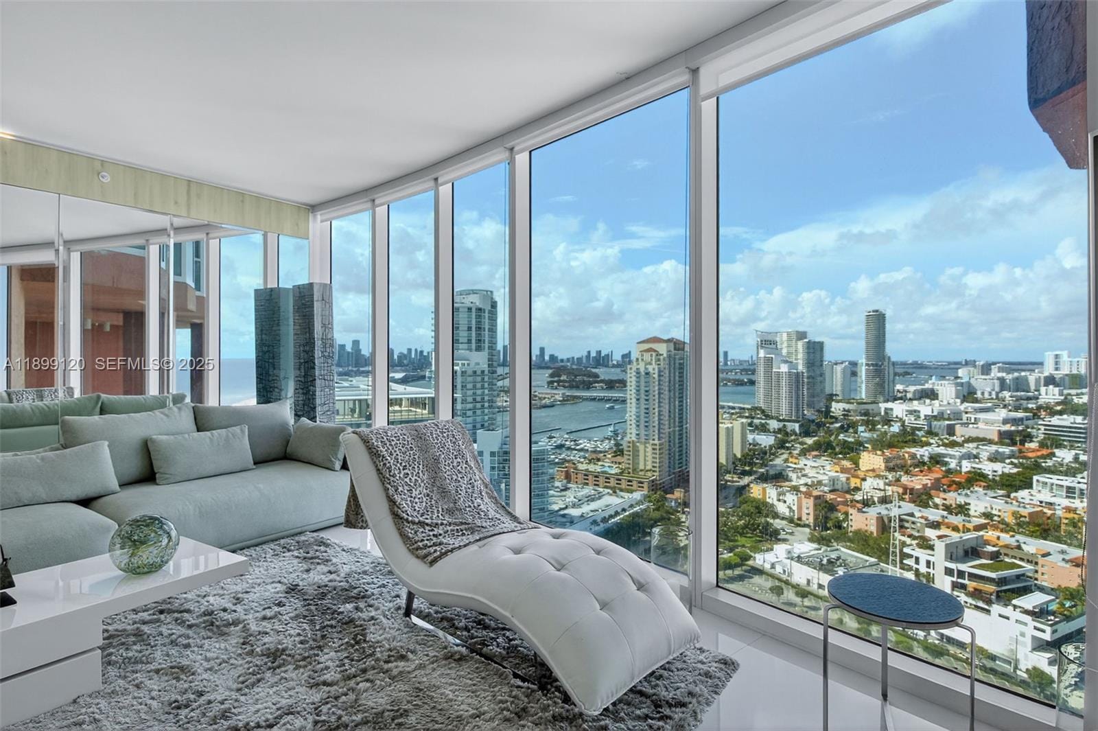 300 S Pointe Drive TH-3105, Miami Beach, FL 33139 photo 9