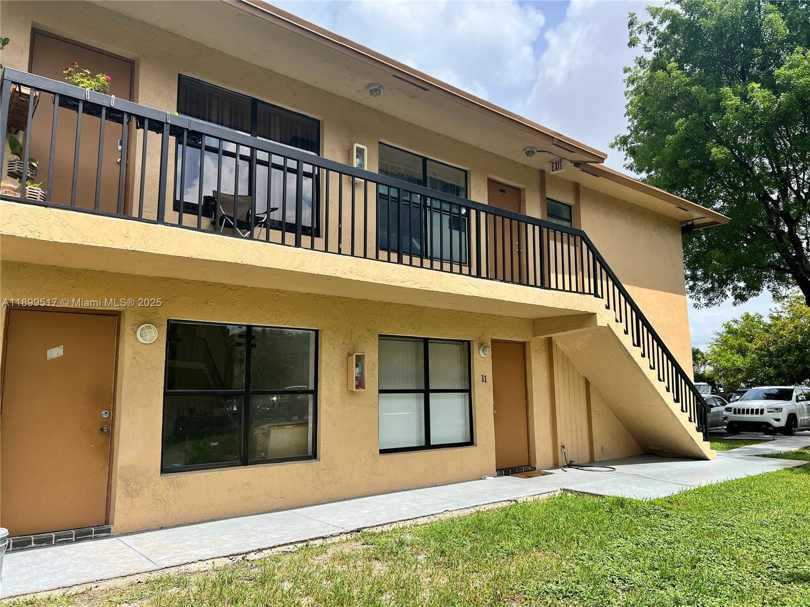 2685 W 66th Street 12-20, Hialeah, FL 33016 photo 1