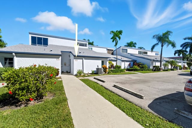 129 Lehane Terrace 131, North Palm Beach, FL 33408