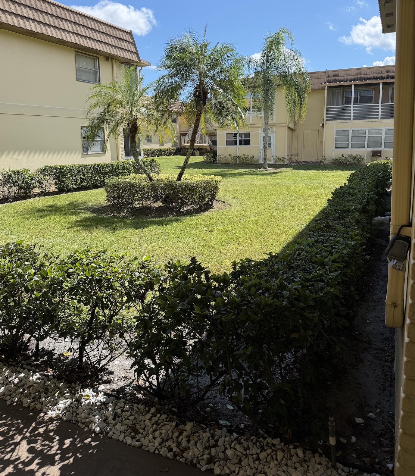 157 Saxony D, Delray Beach, FL 33446 photo 16