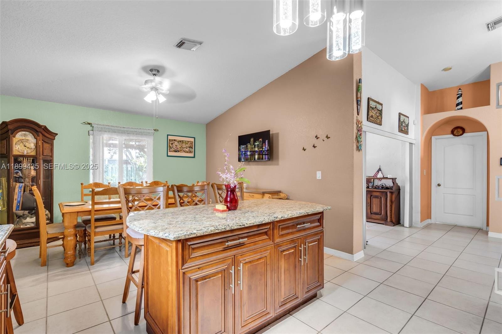 7967 NW 186th Terrace, Hialeah, FL 33015 photo 13