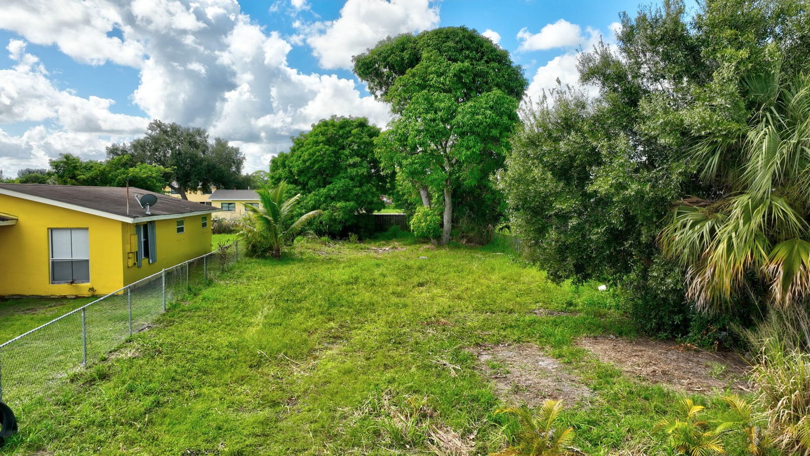 901 N 22nd Street, Fort Pierce, FL 34950 photo 3