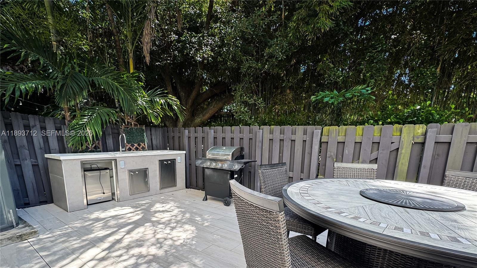 10742 NW 74th Lane, Doral, FL 33178 photo 11