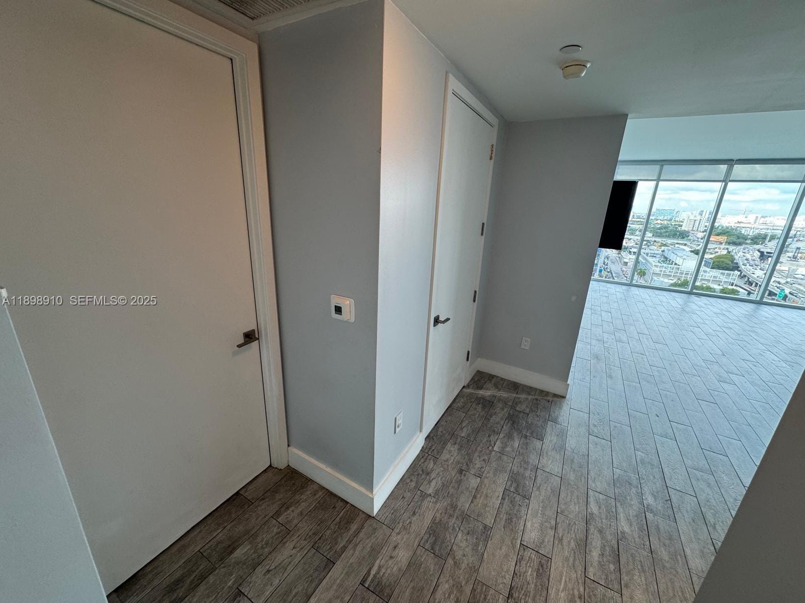 1040 Biscayne Boulevard 1106 — photo 7