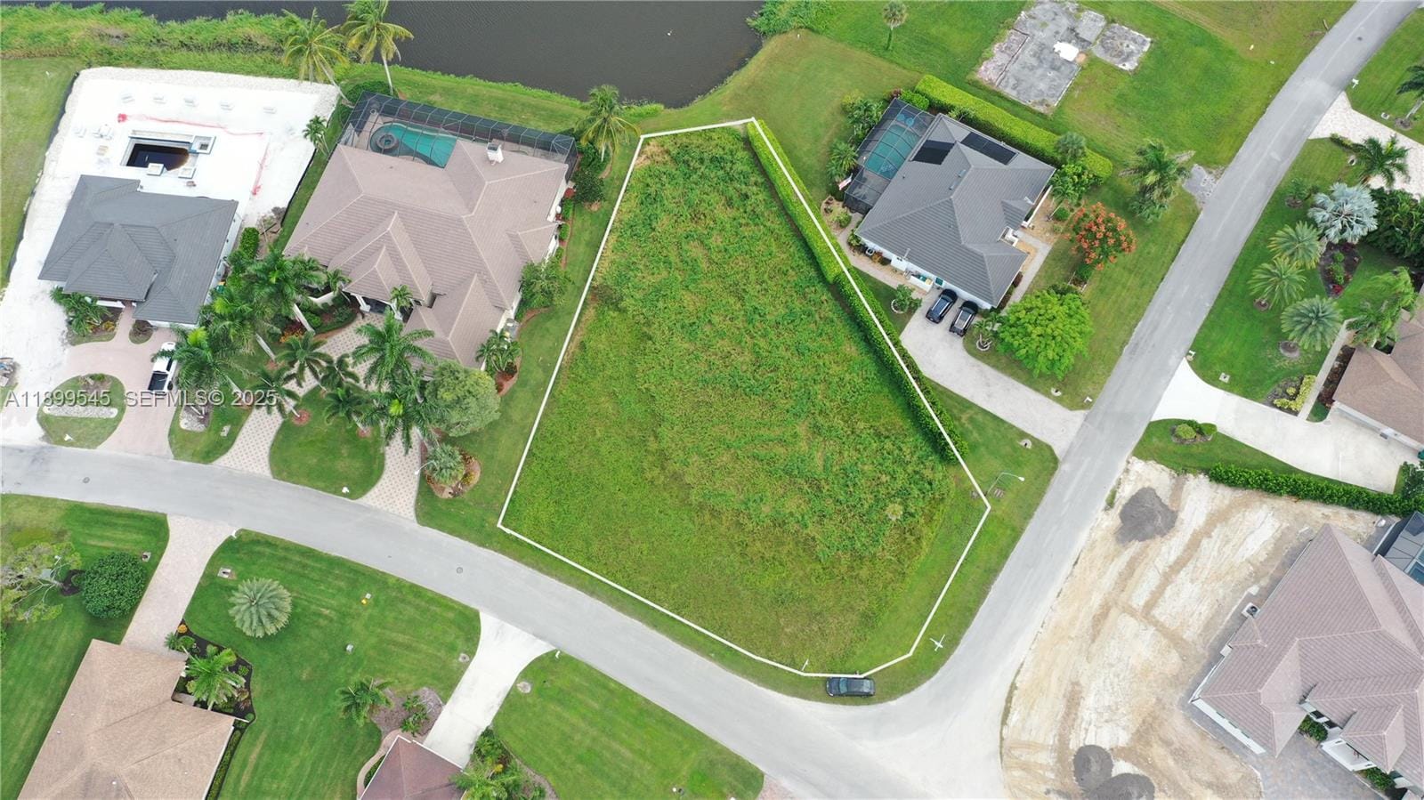 18018 Royal Hammock Boulevard — photo 2