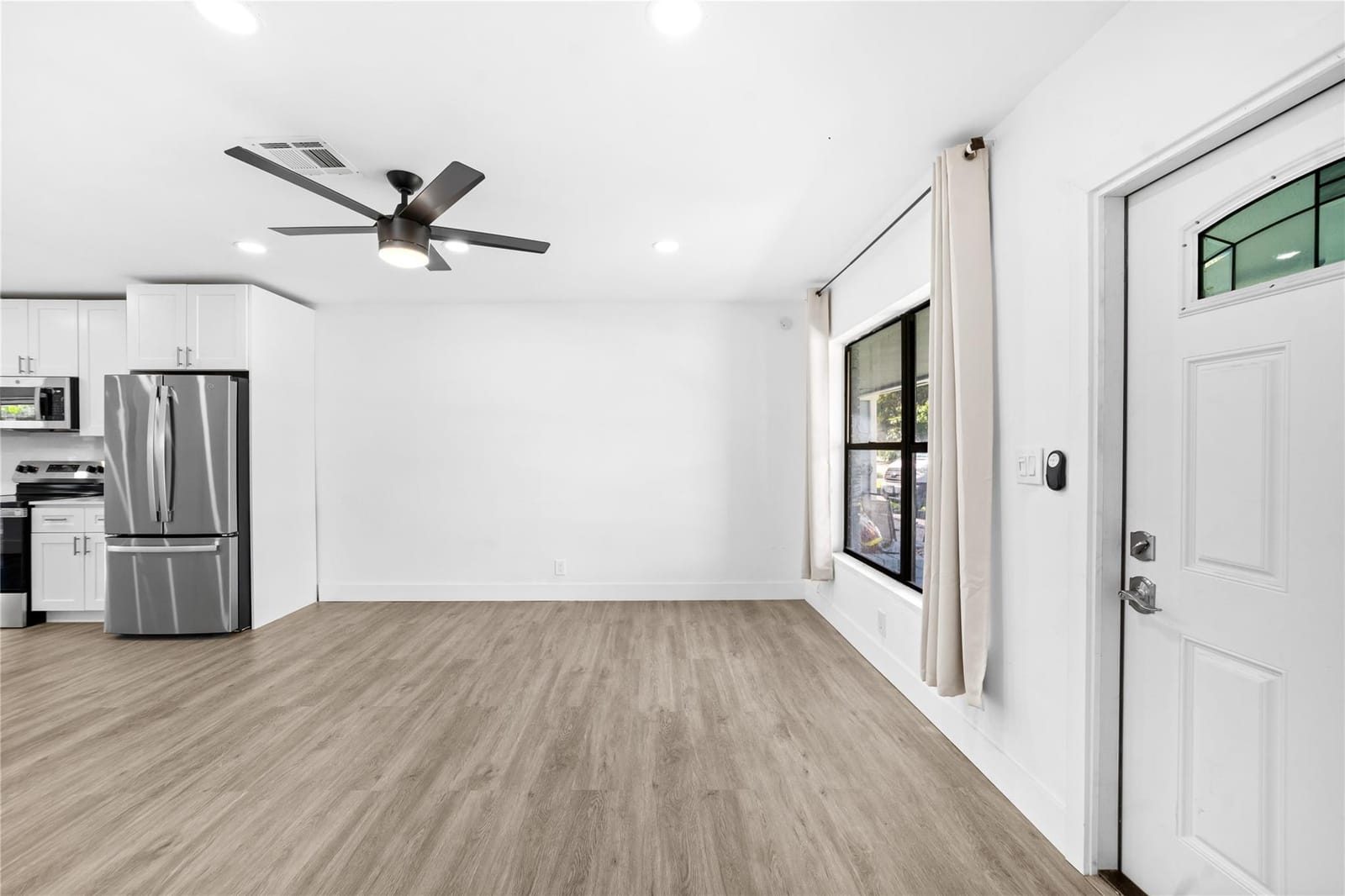 216-218 NE 9th Avenue, Deerfield Beach, FL 33441 photo 15