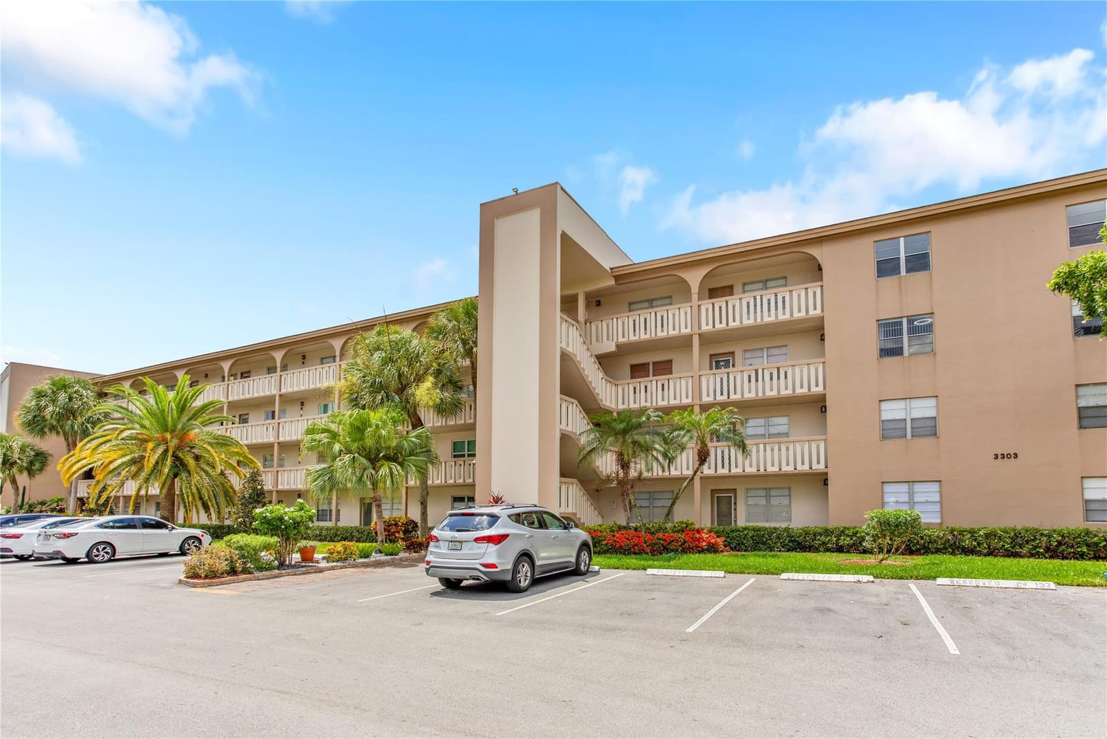 3303 Aruba Way O4 — photo 2