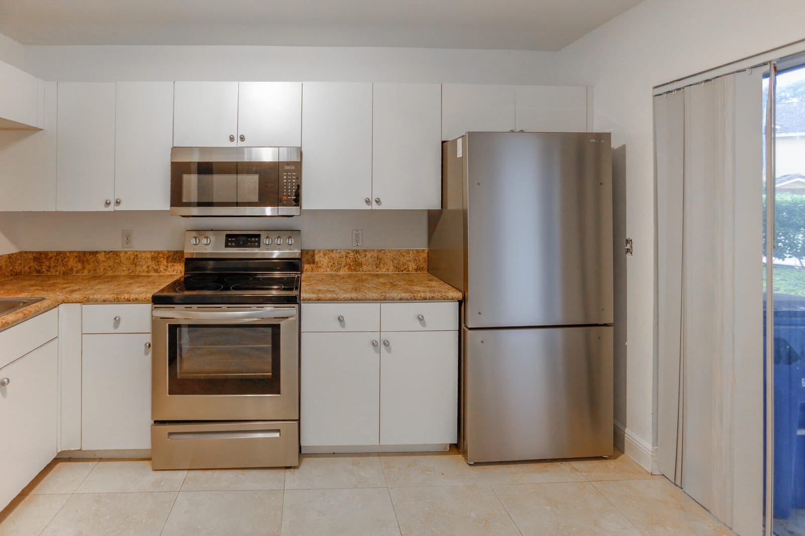 4149 NW 67th Te 4149 — photo 3