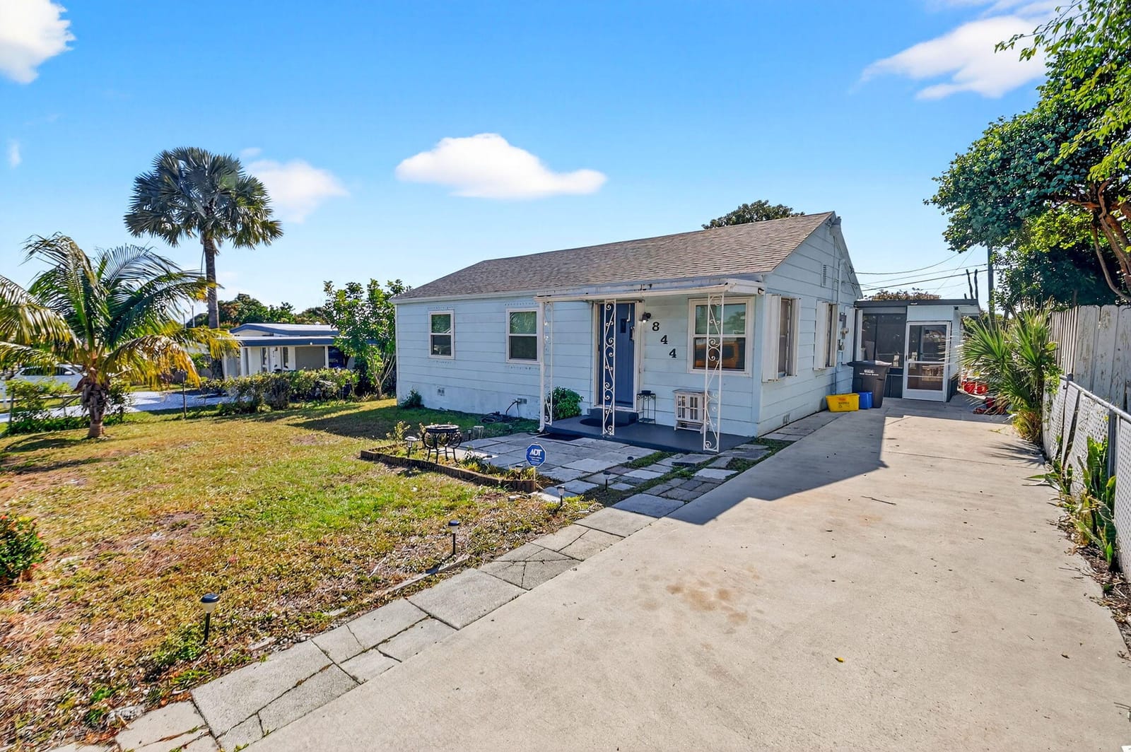 844 Bradley Street, West Palm Beach, FL 33405 photo 3