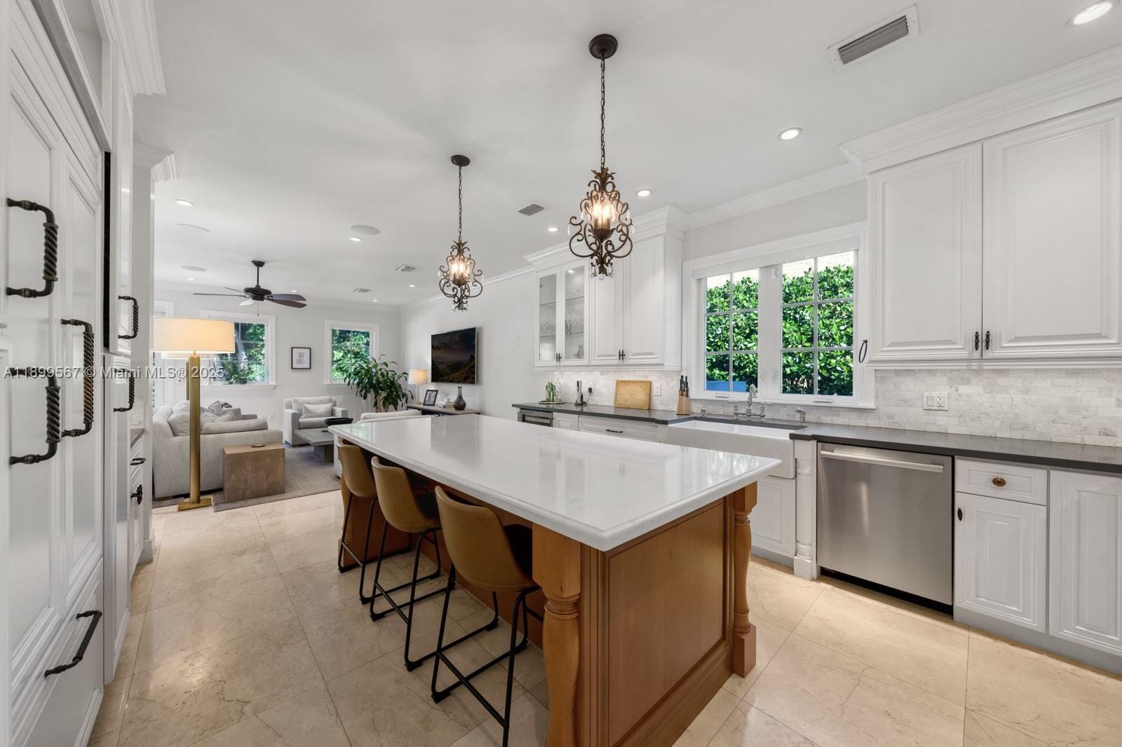 2500 N Greenway Drive — photo 4